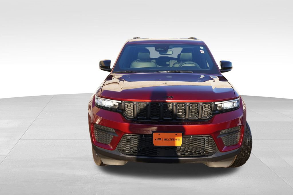 Certified 2025 Jeep Grand Cherokee Altitude image 12