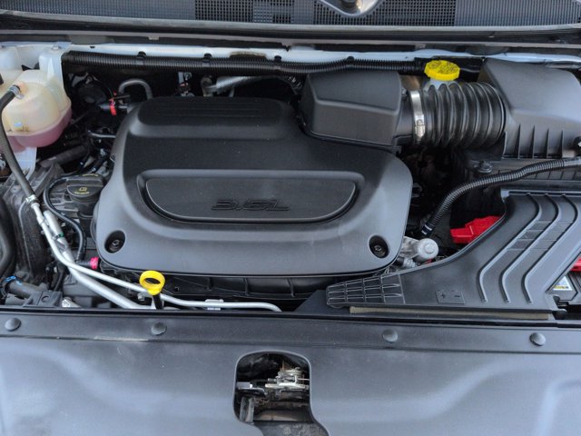 Used 2022 Chrysler Pacifica Touring-L FWD image 22