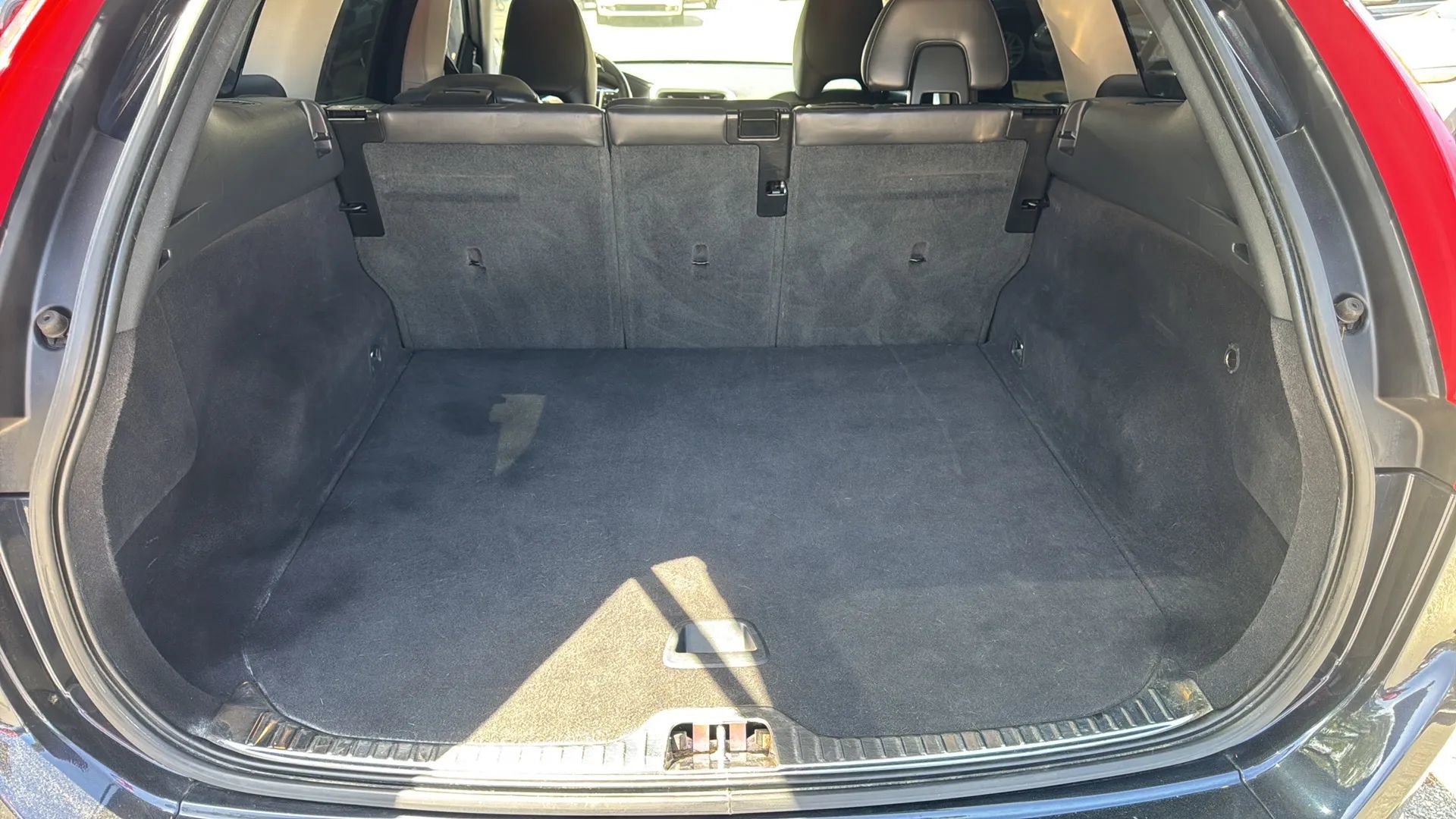 Used 2017 Volvo XC60 T5 Inscription w/ Preferred Option Package AWD/4WD image 14