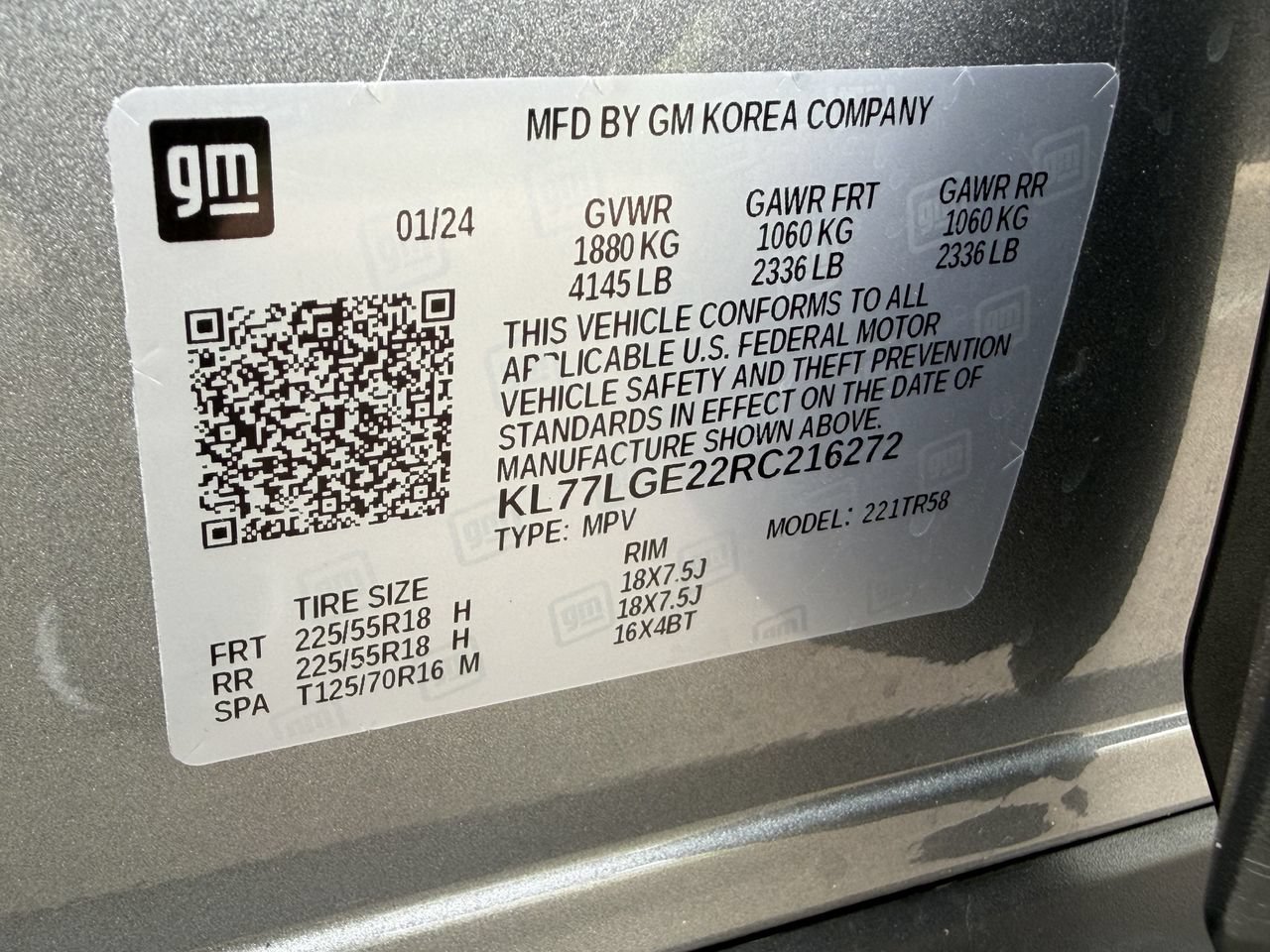 Used 2024 Chevrolet Trax RS w/ Driver Confidence Package FWD image 46