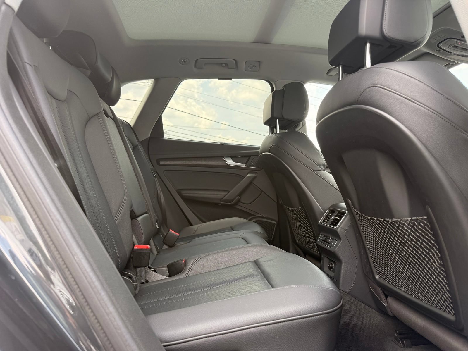 Used 2018 Audi Q5 Prestige w/ Prestige Package AWD/4WD image 31