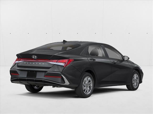 New 2026 Hyundai Elantra SEL Sport FWD image 2