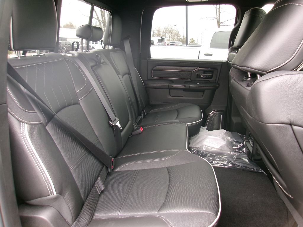 New 2026 RAM 3500 Limited image 10