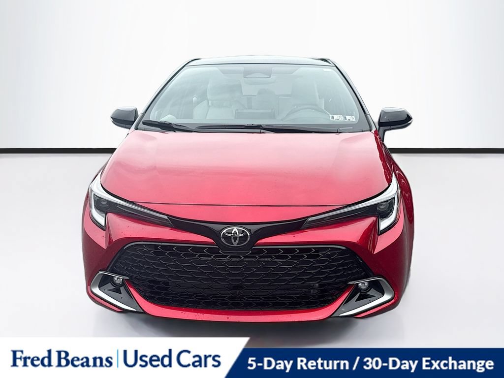 Used 2025 Toyota Corolla XSE FWD image 2