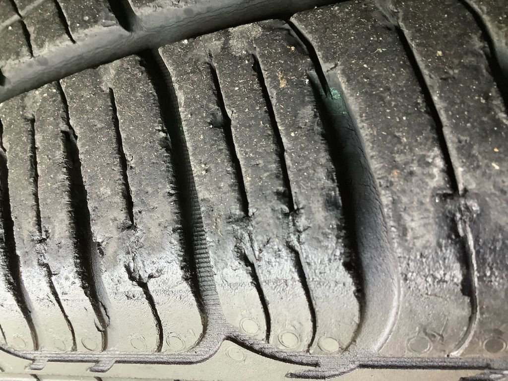 Used 2018 Toyota Camry LE FWD image 22