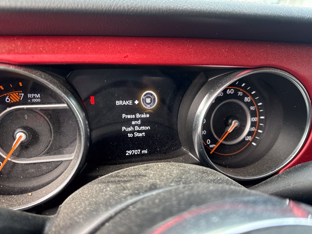 Used 2023 Jeep Wrangler Unlimited Rubicon w/ Cold Weather Group AWD/4WD image 8