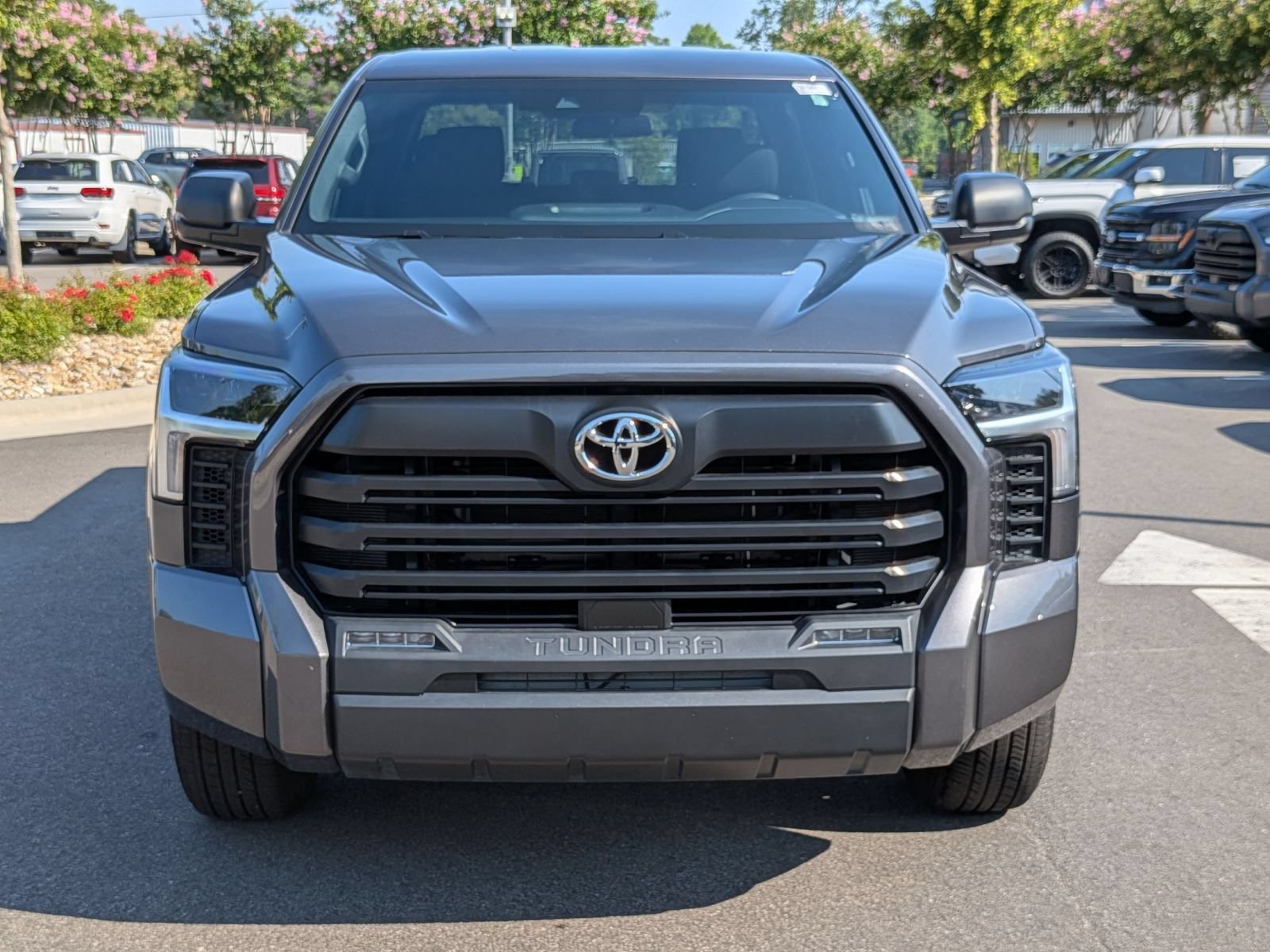 Used 2025 Toyota Tundra SR5 AWD/4WD image 8