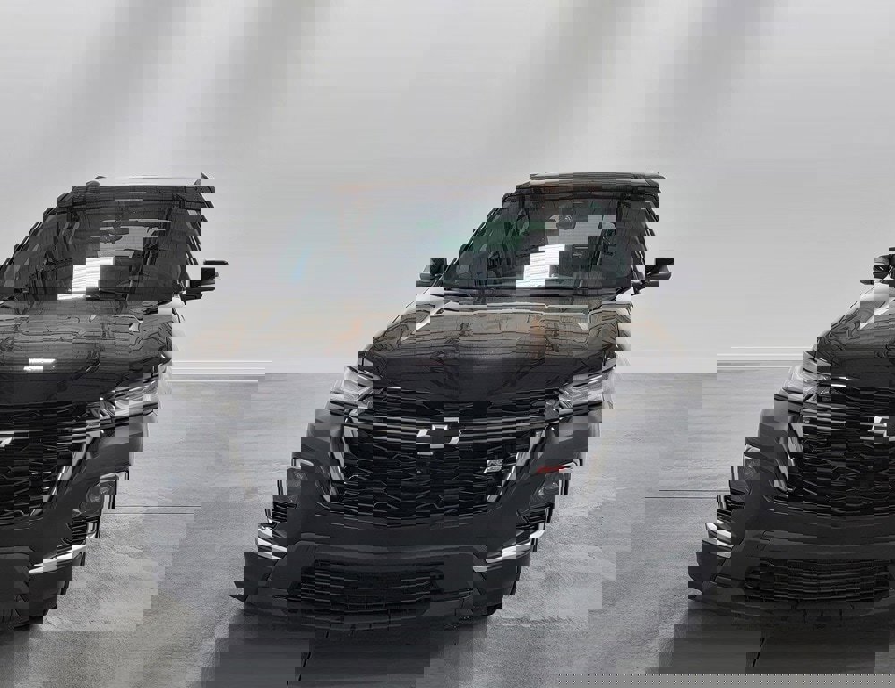 Used 2022 Chevrolet Traverse RS image 3