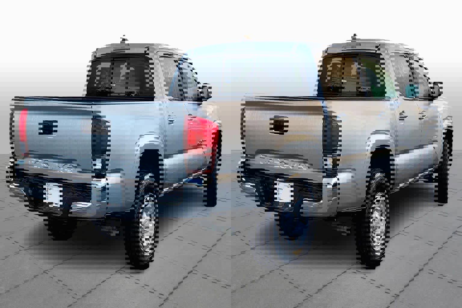 Used 2022 Toyota Tacoma SR5 image 13