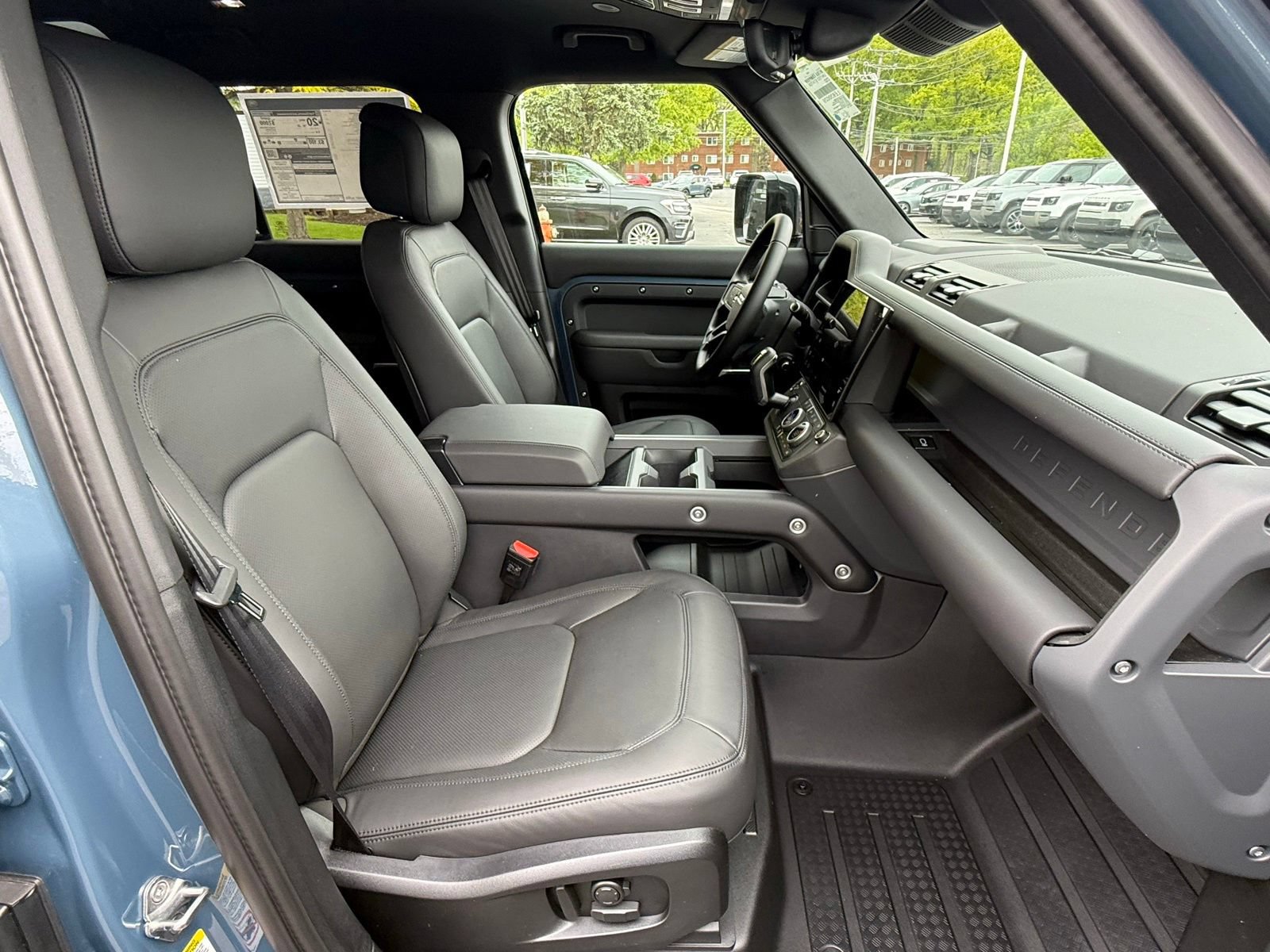 New 2026 Land Rover Defender 110 S AWD/4WD image 18
