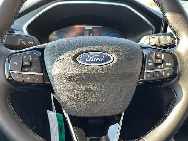 New 2026 Ford Escape Platinum w/ Class II Trailer Tow Package image 25