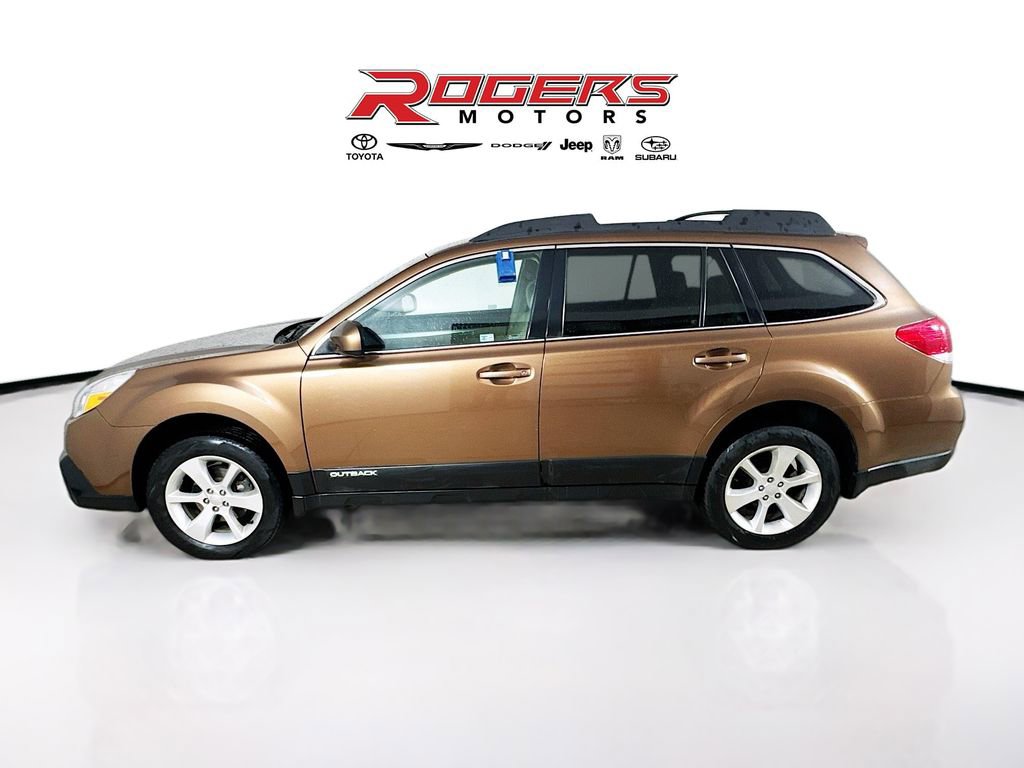 Used 2013 Subaru Outback 2.5i Premium image 4