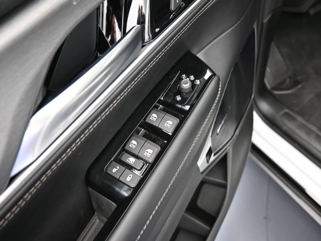 New 2026 Jeep Grand Wagoneer L Limited image 14