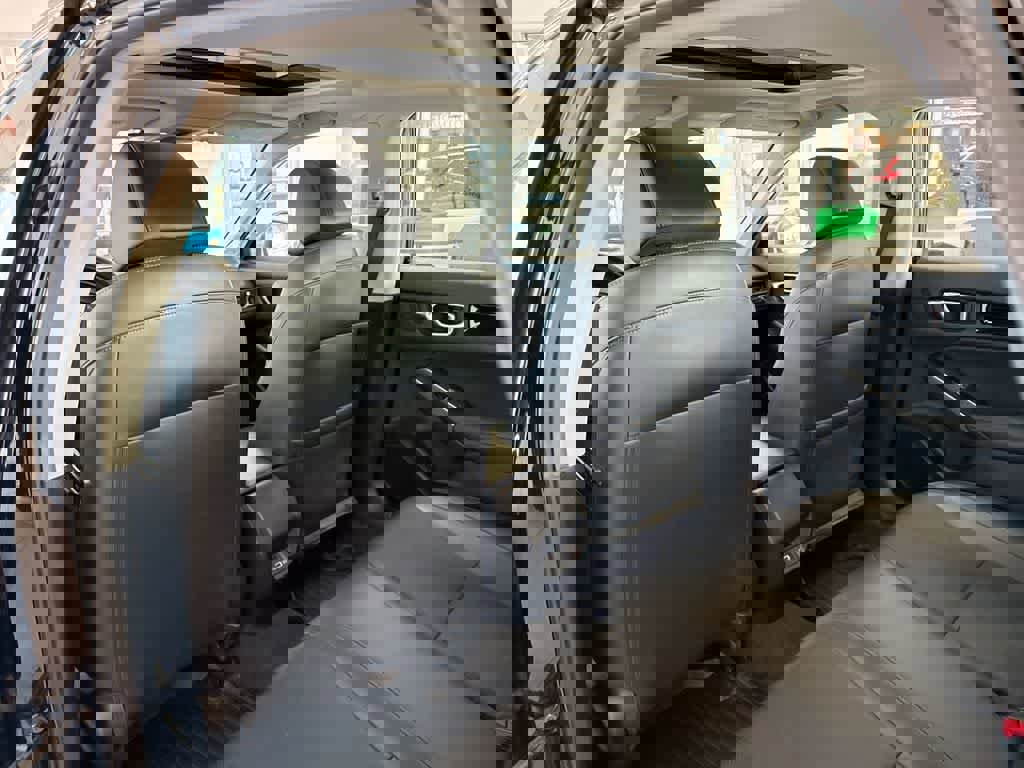 Certified 2024 Honda Civic Touring image 21