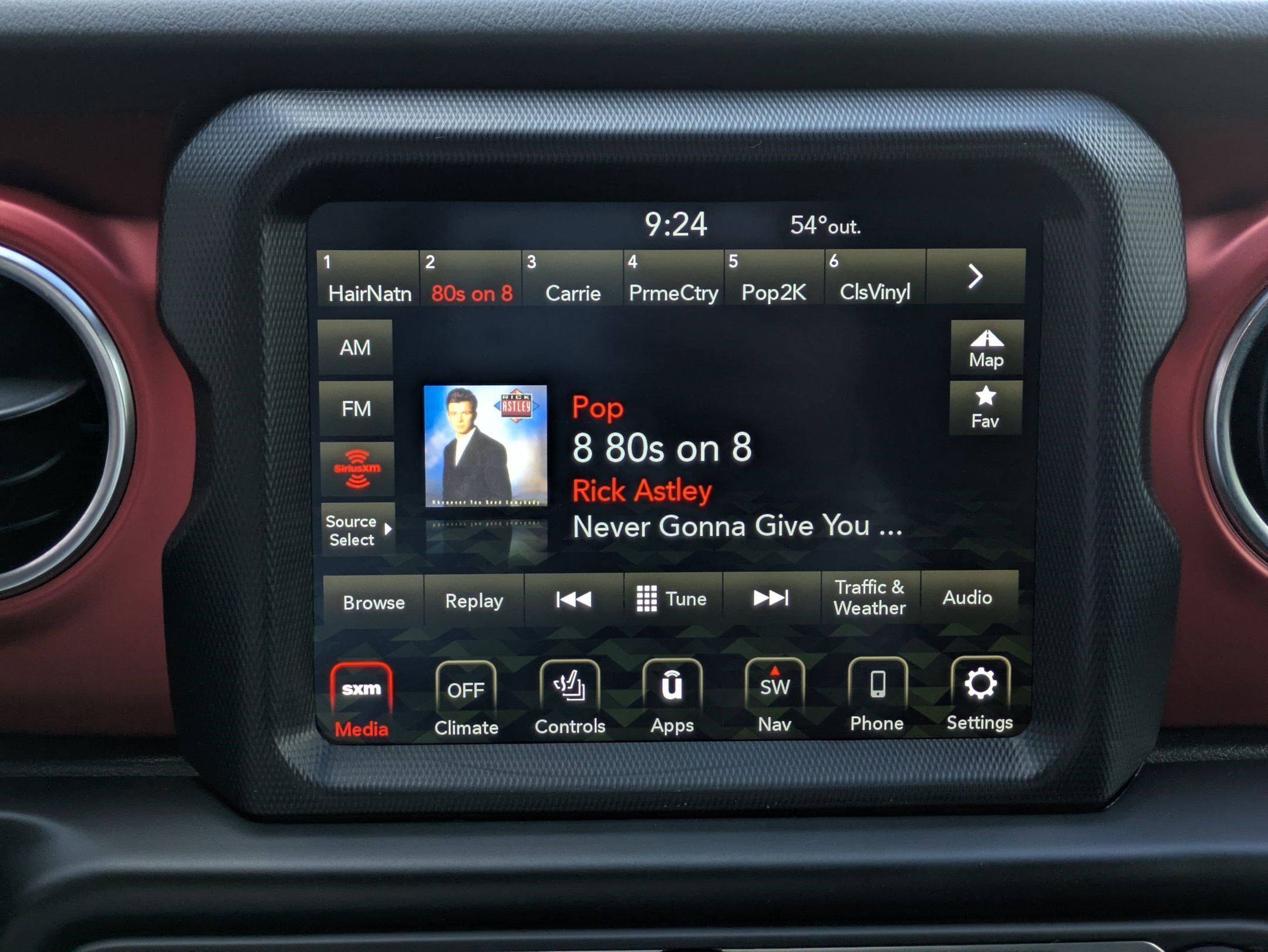 Used 2022 Jeep Gladiator Rubicon w/ Cold Weather Group image 21