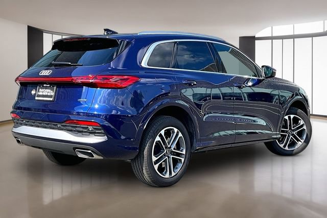Used 2025 Audi Q5 Premium Plus w/ Premium Plus AWD/4WD image 5