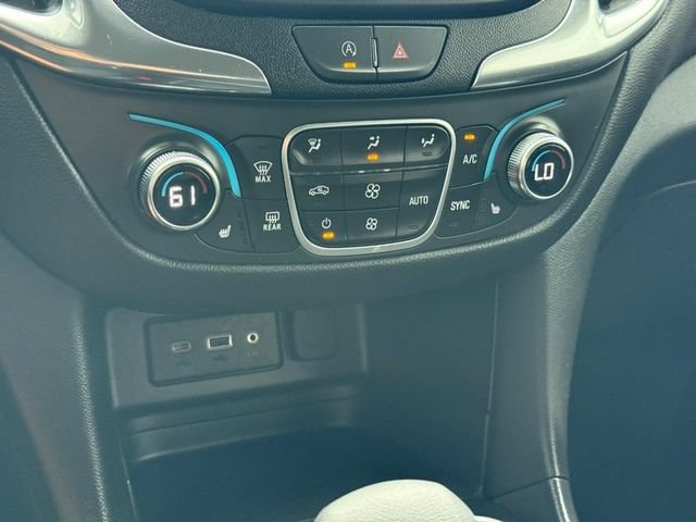 Used 2024 Chevrolet Equinox LT w/ LPO, Floor Liner Package FWD image 18