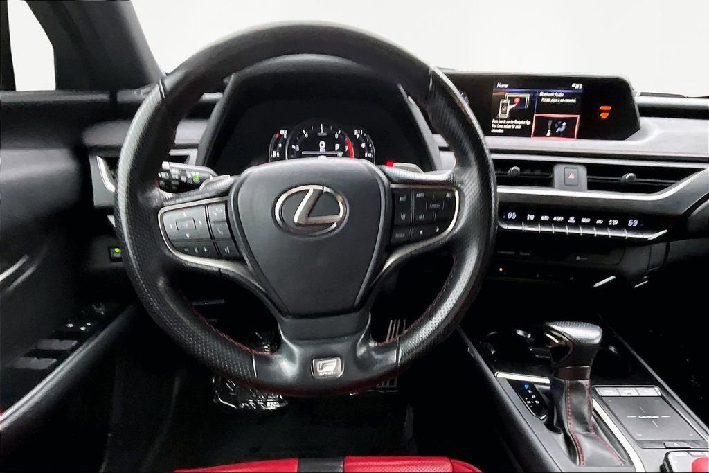 Used 2019 Lexus UX 200 F Sport w/ F Sport Premium Package image 8