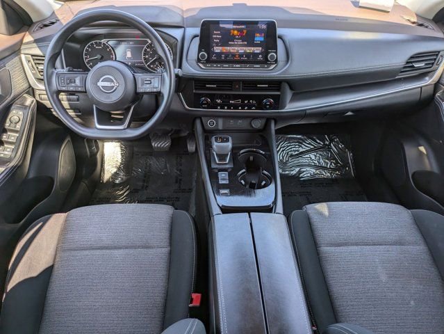 Used 2023 Nissan Rogue SV FWD image 24