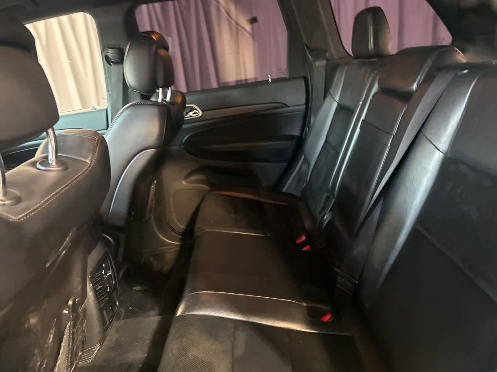 Used 2015 Jeep Grand Cherokee Altitude RWD image 16