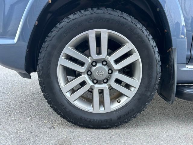 Used 2013 Toyota 4Runner Limited image 10