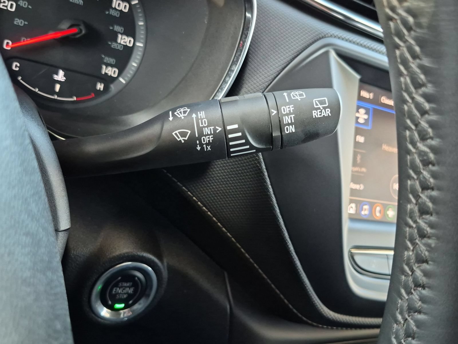Used 2023 Chevrolet TrailBlazer ACTIV AWD/4WD image 16