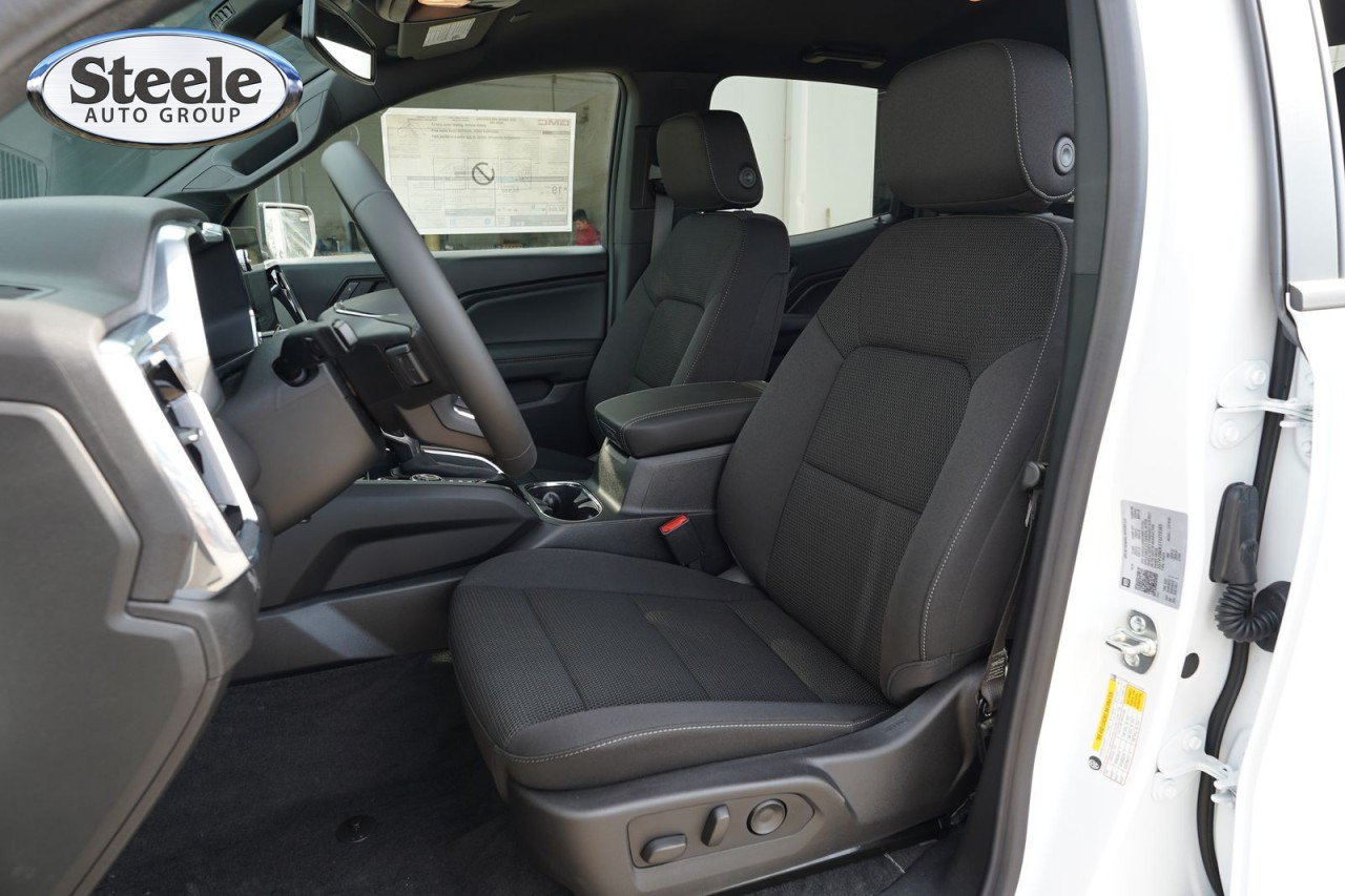New 2026 GMC Canyon Elevation w/ Convenience Package AWD/4WD image 18