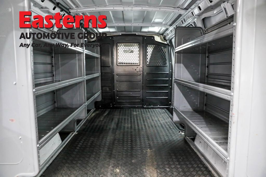 Used 2020 GMC Savana 2500 w/ Driver Convenience Package RWD image 9