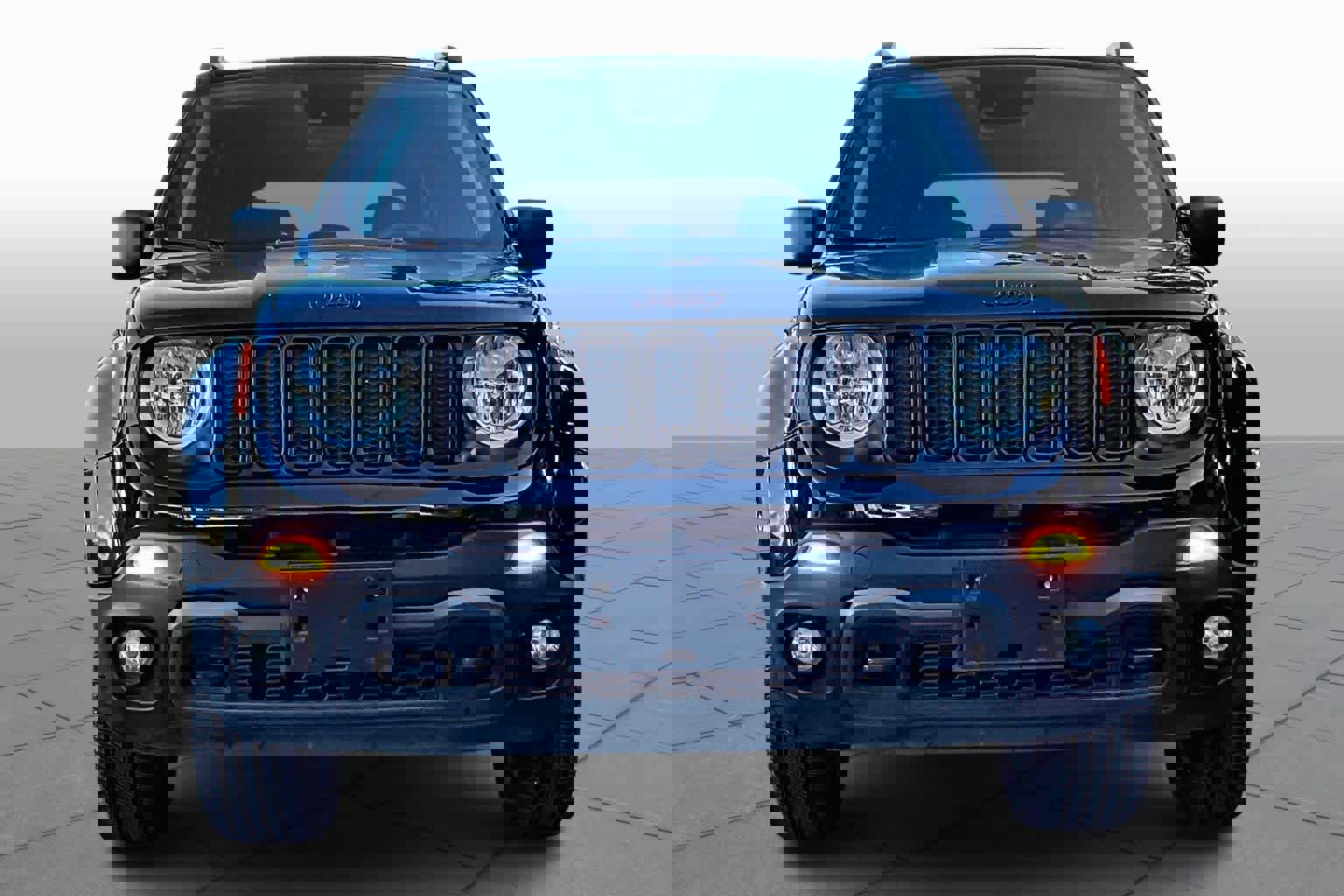 Used 2021 Jeep Renegade Sport image 3