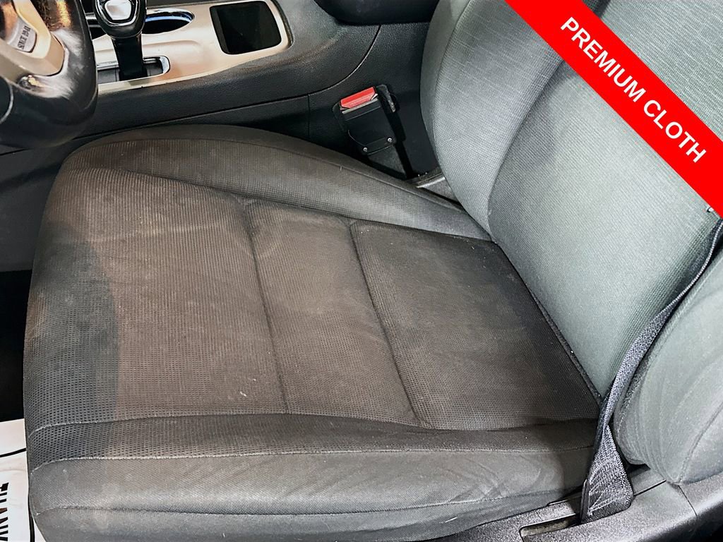 Used 2015 Jeep Grand Cherokee Laredo w/ Quick Order Package 23E image 5