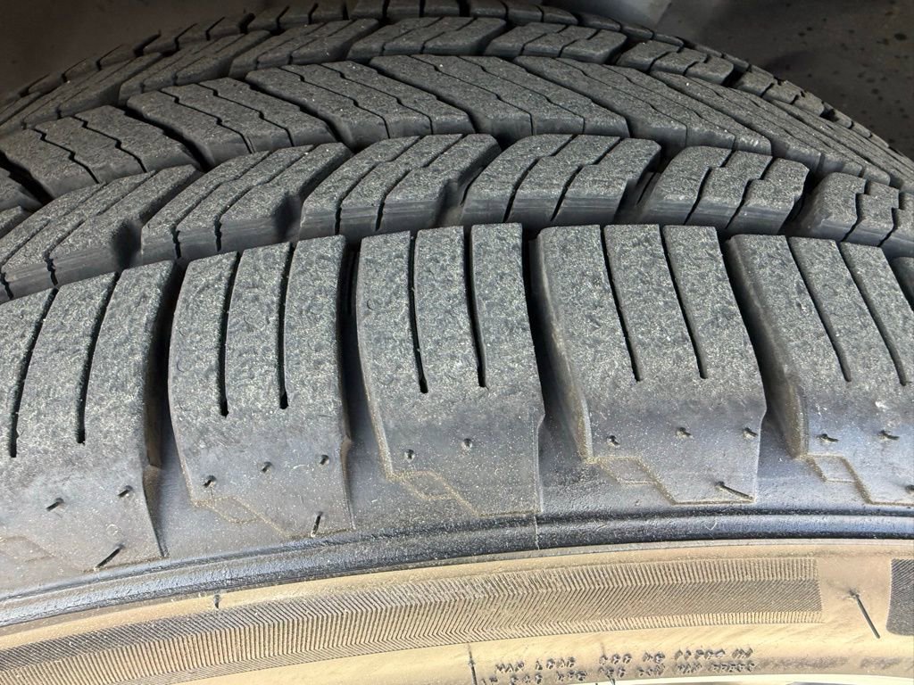 Used 2023 Mercedes-Benz GLB 250 image 25