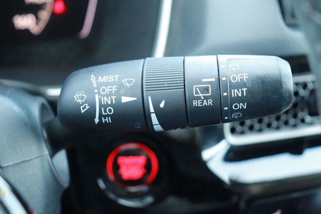 Used 2023 Honda Civic EX-L image 23