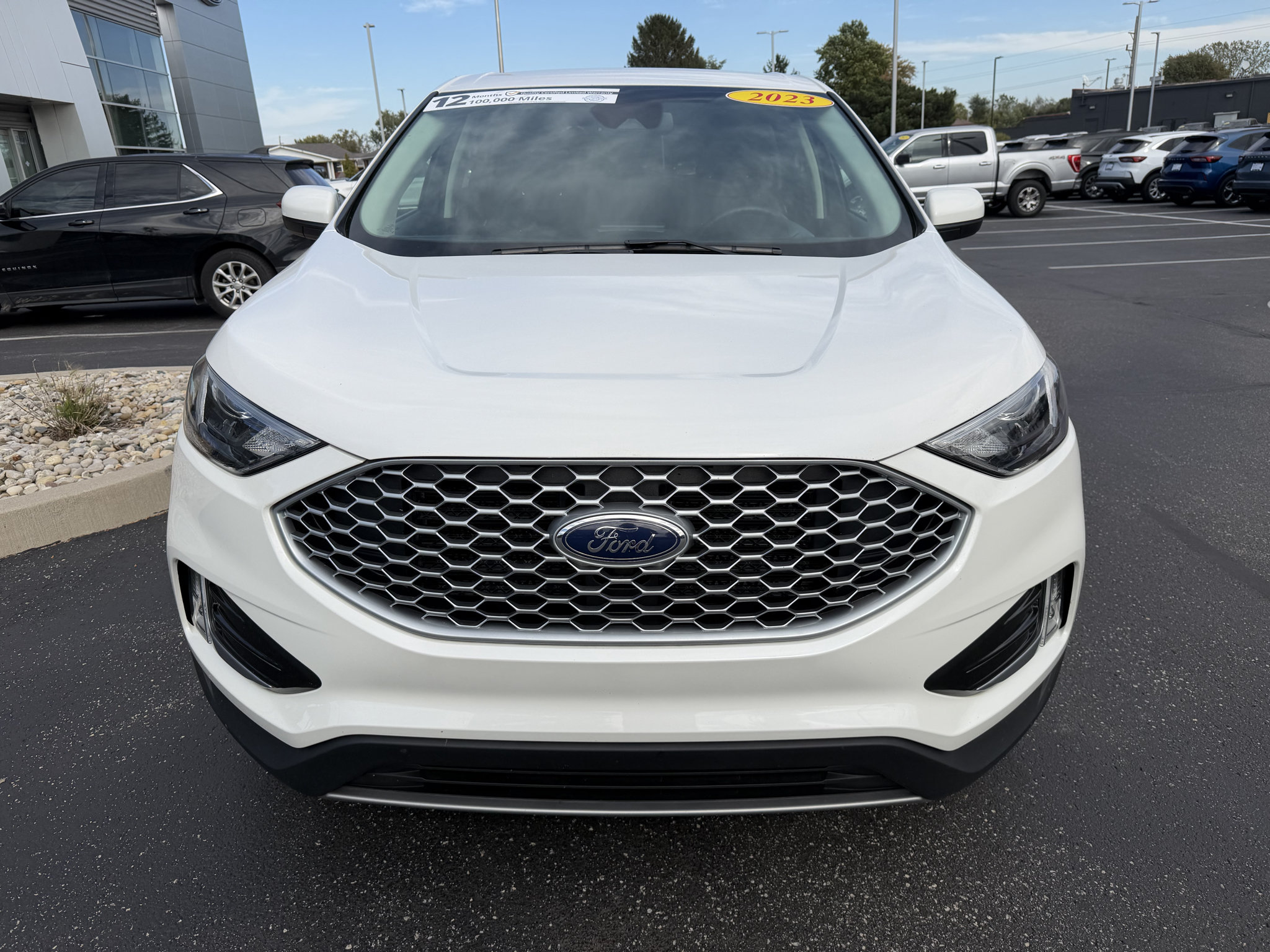 Used 2023 Ford Edge SEL w/ Convenience Package AWD/4WD image 3