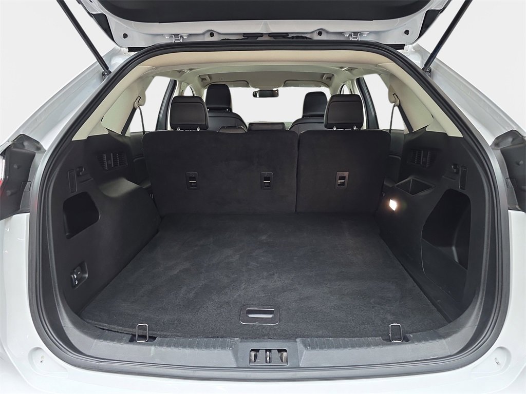 Used 2024 Ford Edge SEL image 15
