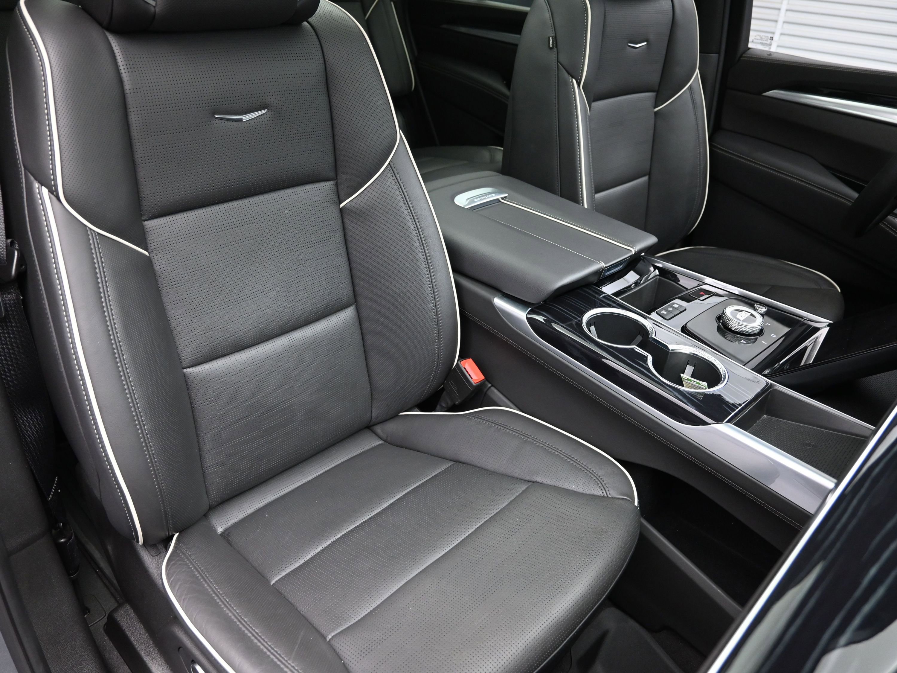 Used 2026 Cadillac Escalade Sport w/ Touring Package image 42