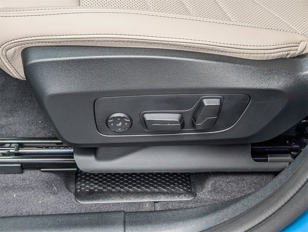 New 2025 BMW X1 xDrive28i w/ Technology Package image 15