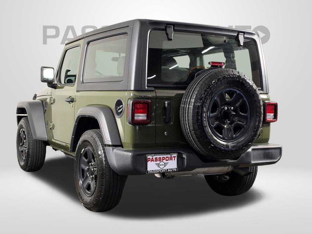 Used 2024 Jeep Wrangler Sport AWD/4WD image 5