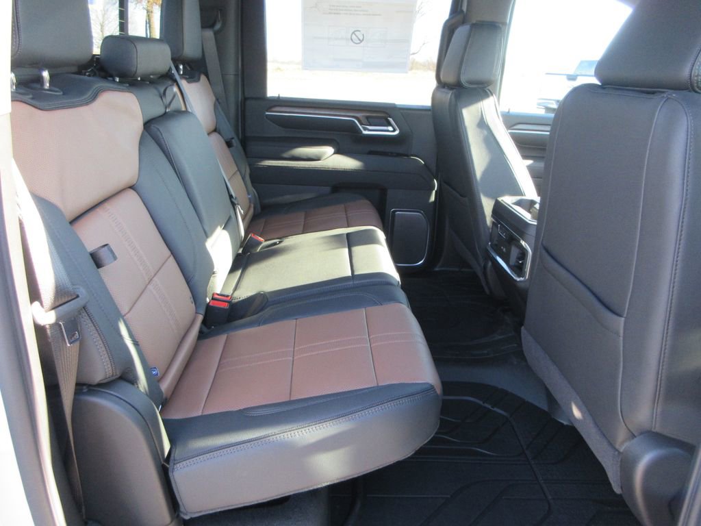 New 2026 Chevrolet Silverado 3500 High Country w/ High Country Premium Package image 20