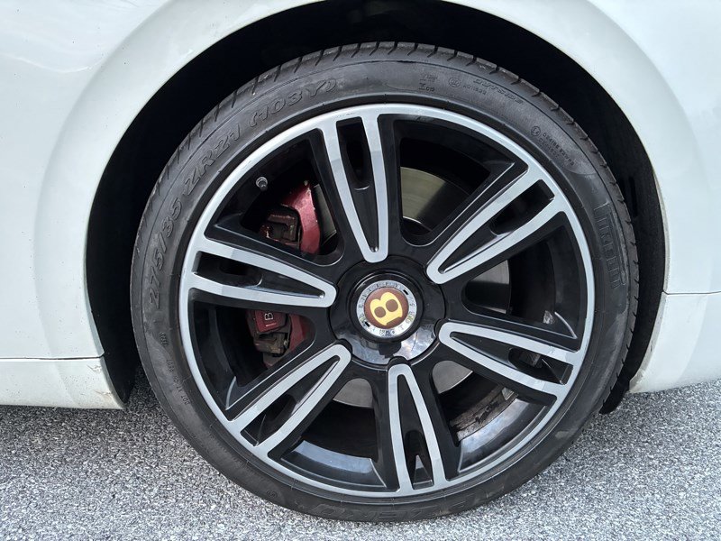 Used 2015 Bentley Flying Spur V8 image 40