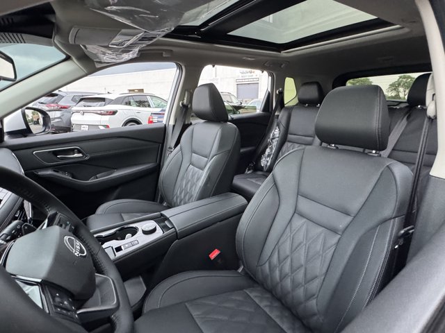 New 2026 Nissan Rogue Platinum w/ Platinum Premium Package AWD/4WD image 32