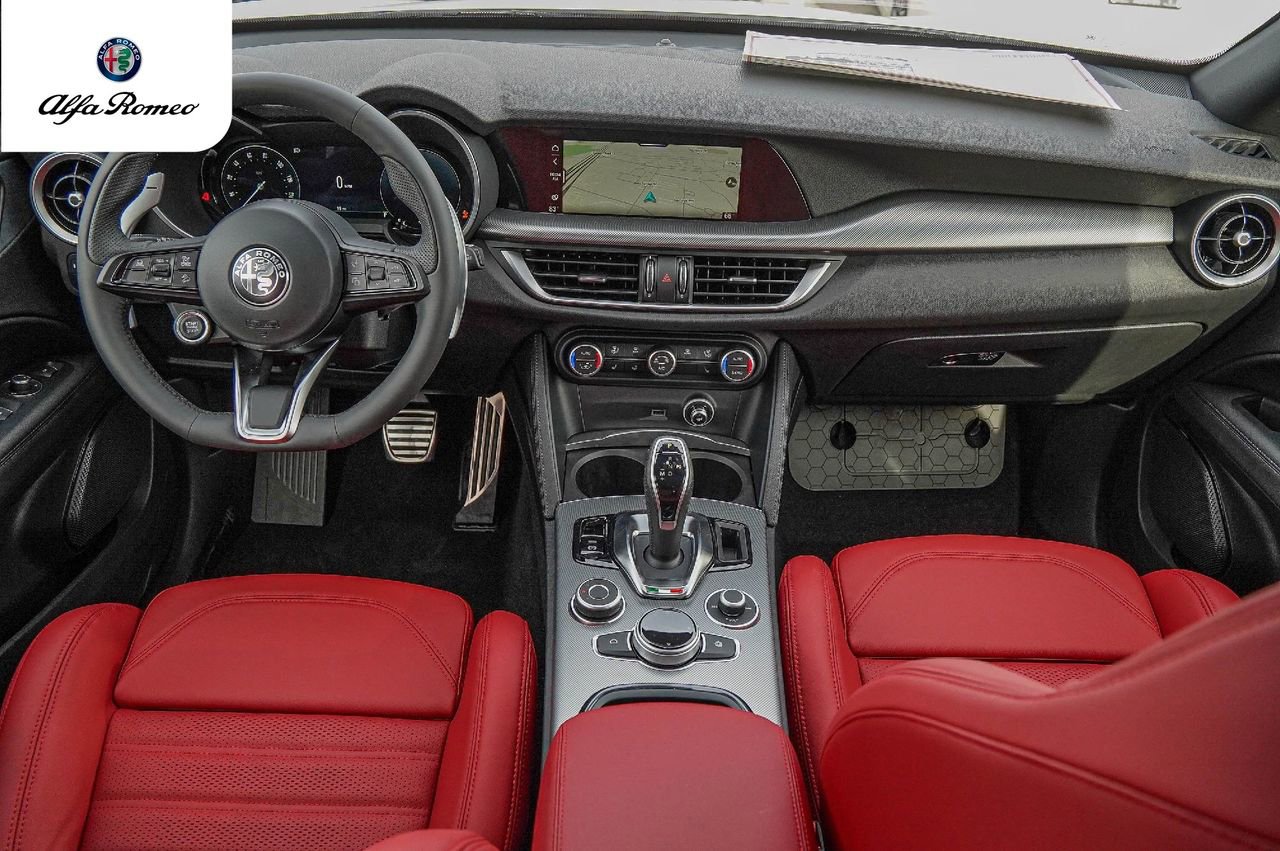 New 2025 Alfa Romeo Stelvio Sprint w/ Veloce Package image 25