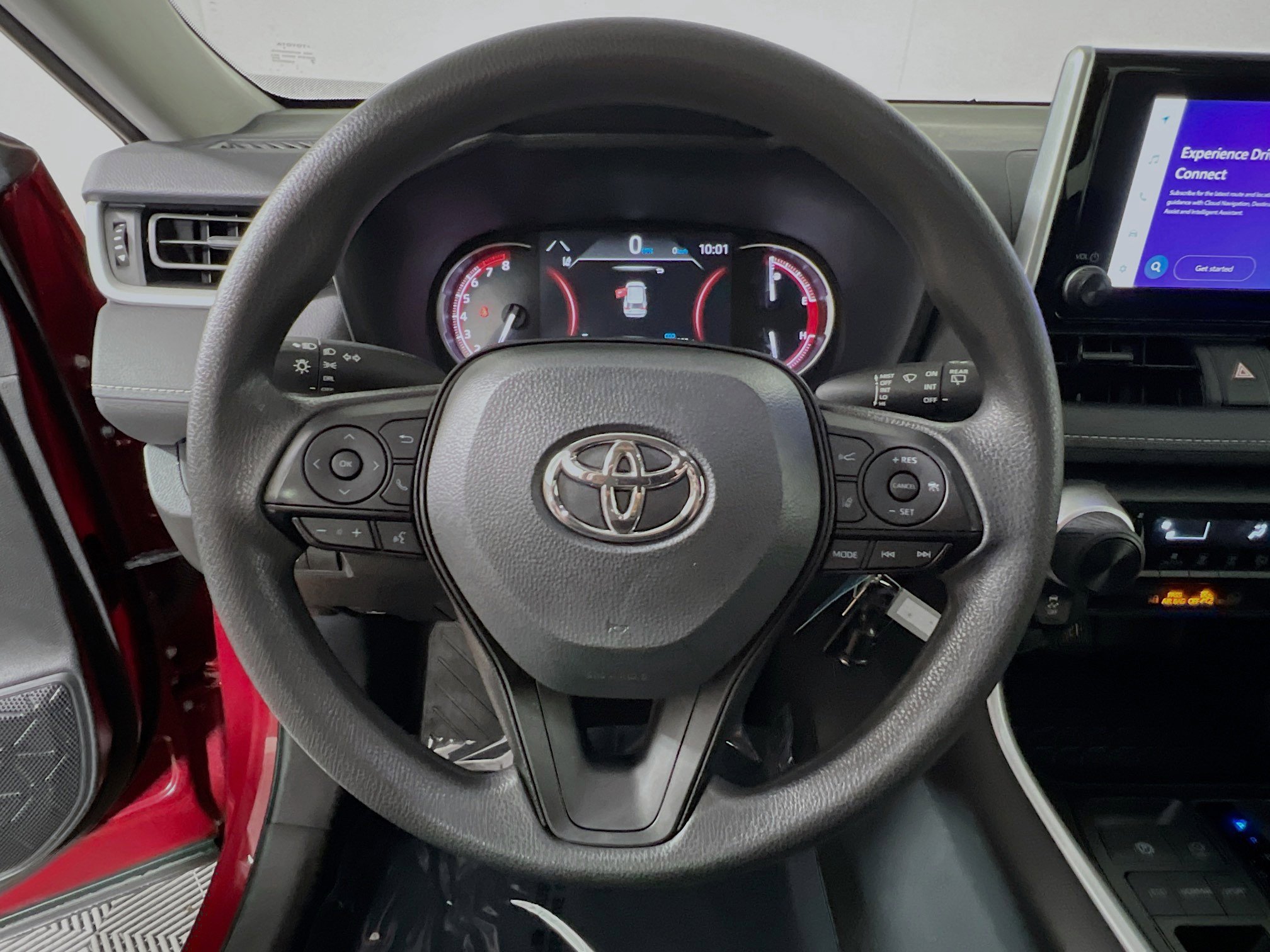 Used 2025 Toyota RAV4 LE image 18