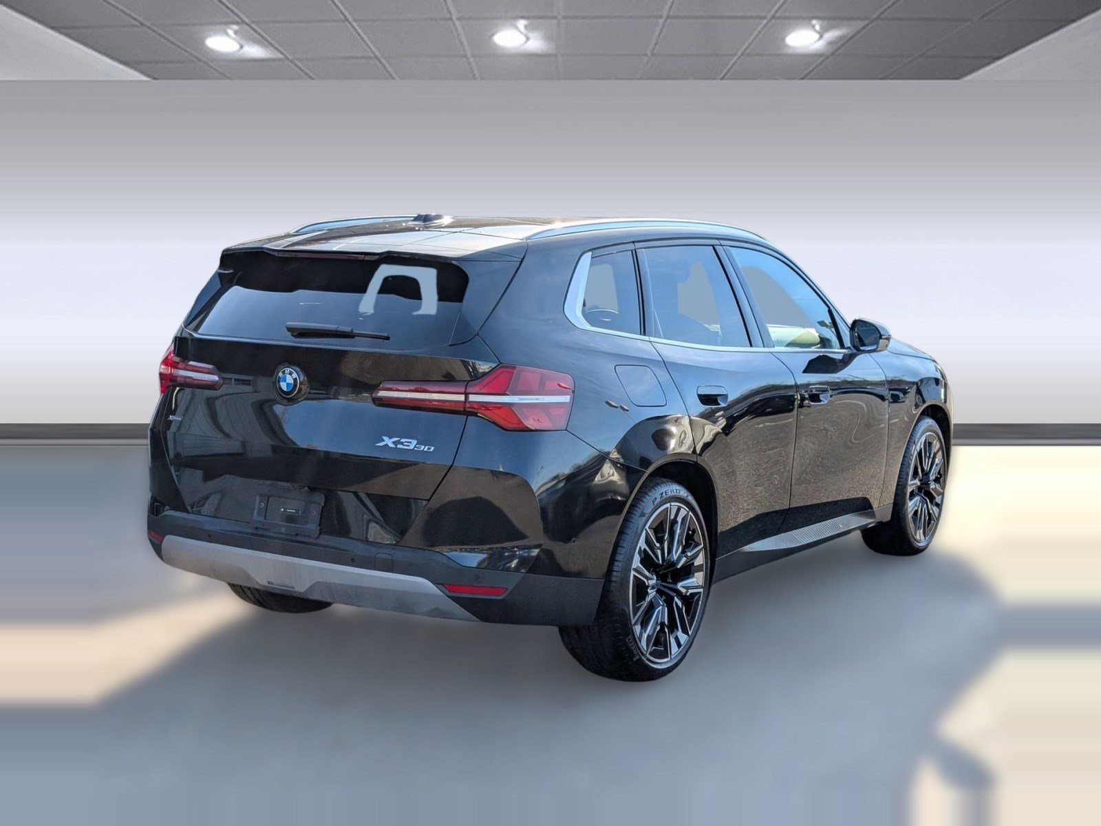 Used 2025 BMW X3 xDrive30i w/ Premium Package image 9