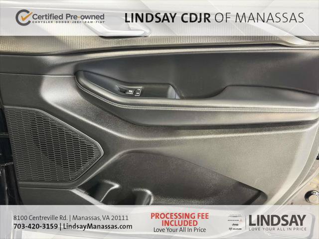 Certified 2023 Jeep Grand Cherokee Laredo AWD/4WD image 12