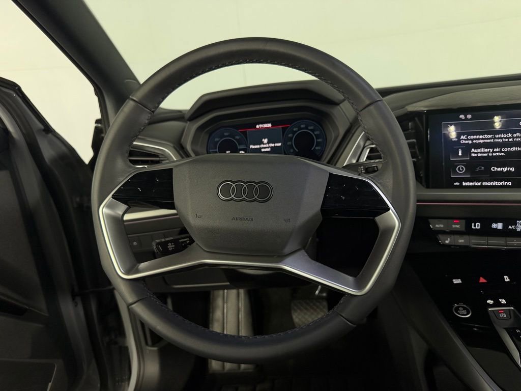 Used 2025 Audi Q4 e-tron Premium Plus w/ Premium Plus image 15