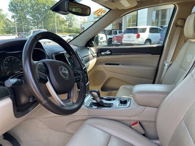Used 2020 Jeep Grand Cherokee Overland image 13