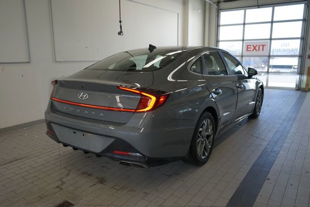 Used 2023 Hyundai Sonata SEL w/ Winter Weather Package image 14