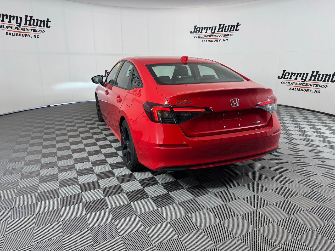 Used 2025 Honda Civic Sport image 11