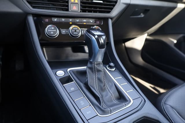 Used 2024 Volkswagen Jetta SE image 26