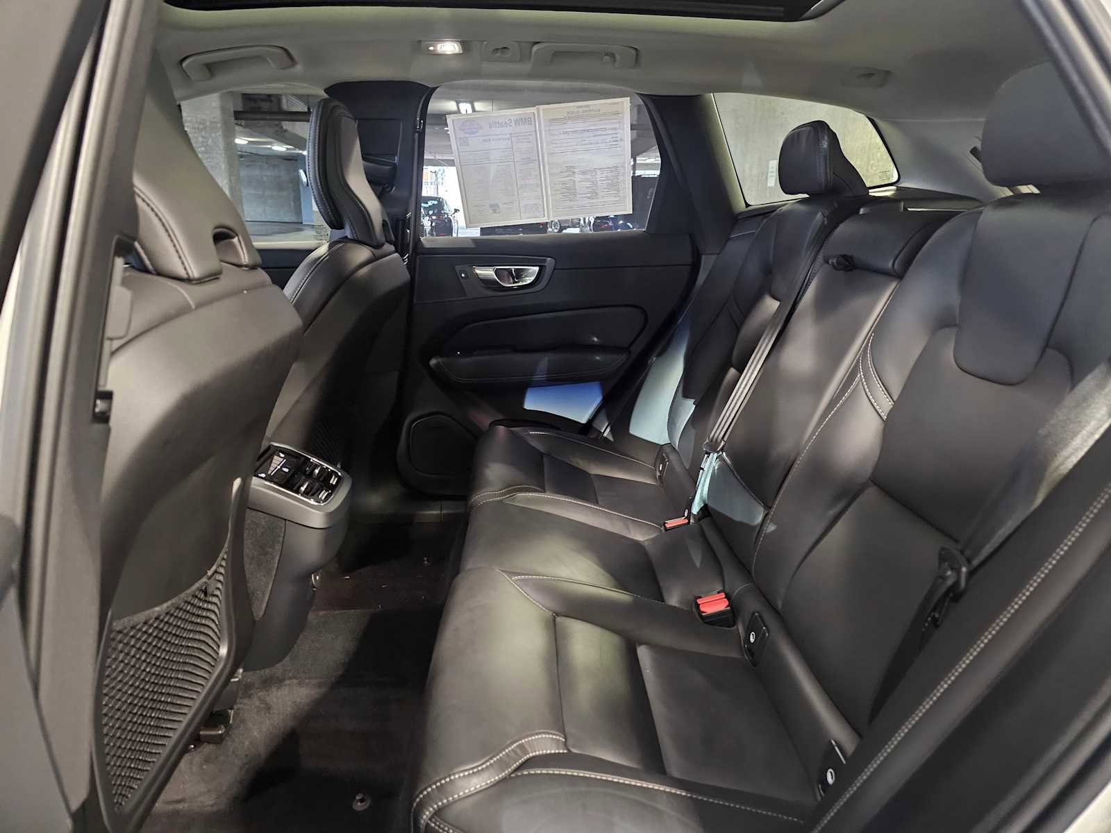 Used 2024 Volvo XC60 B5 Ultimate w/ Protection Package Premier image 32